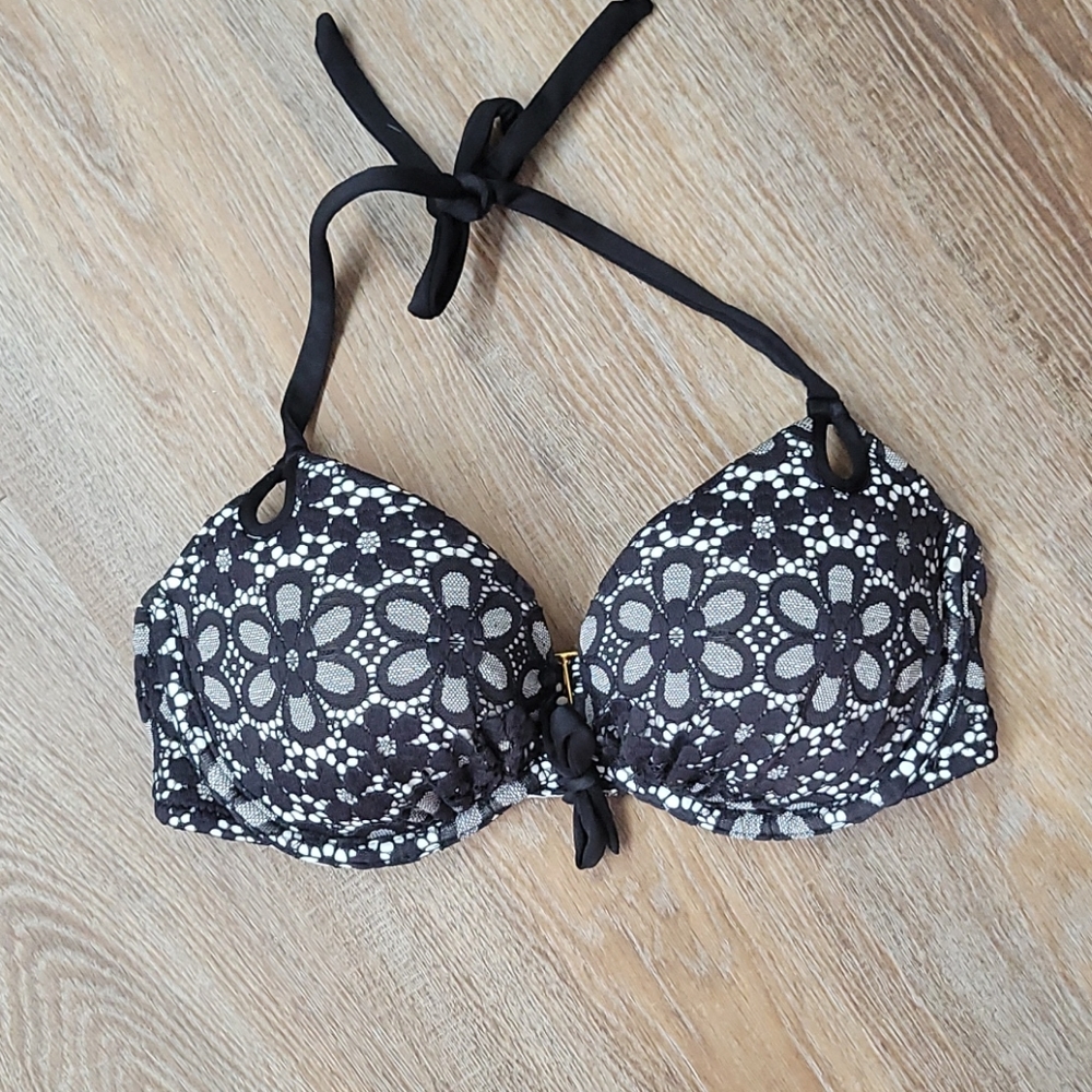 Victoria's Secret Bikini Top
